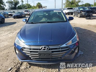 Piąte zdjęcie samochodu w środku: 2019 HYUNDAI ELANTRA SE VIN:5NPD74LF8KH464034 - miniatura
