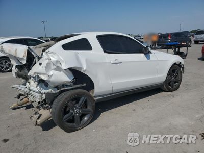Trzecie zdjęcie samochodu z tyłu: 2010 FORD MUSTANG GT VIN:1ZVBP8CH6A5171034 - miniatura