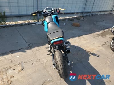 Czwarte zdjęcie samochodu z boku: 2024 HONDA GROM 125 VIN:MLHJC9214R5200401 - miniatura