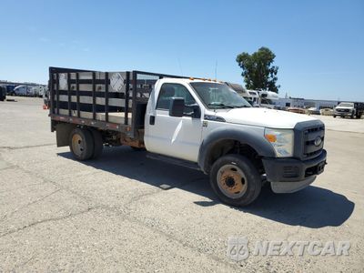 Czwarte zdjęcie samochodu z boku: 2013 FORD F450 SUPER DUTY VIN:1FDUF4GY6DEA24326 - miniatura