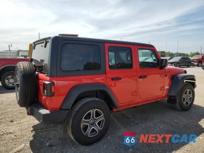 Trzecie zdjęcie samochodu z tyłu: 2021 JEEP WRANGLER UNLIMITED SPORT VIN:1C4HJXDG9MW518336 - miniatura