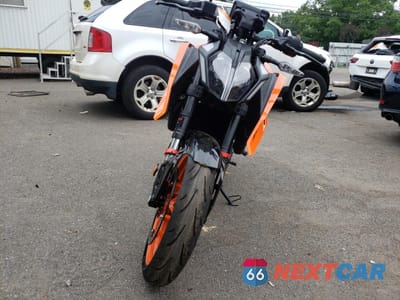 Drugie zdjęcie samochodu z przodu: 2024 KTM 390 DUKE VIN:MD2JPJ402RN277520 - miniatura