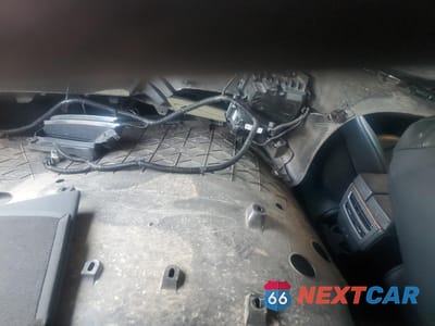 Zdjęcie 10 z 12 samochodu: 2019 TESLA MODEL S VIN:5YJSA1E24KF305706 - miniatura