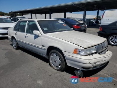 Czwarte zdjęcie samochodu z boku: 1996 VOLVO 960 VIN:YV1KS9601T1093778 - miniatura