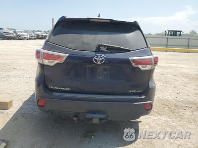 Zdjęcie 6 z 16 samochodu: 2016 TOYOTA HIGHLANDER XLE VIN:5TDJKRFH6GS263956 - miniatura