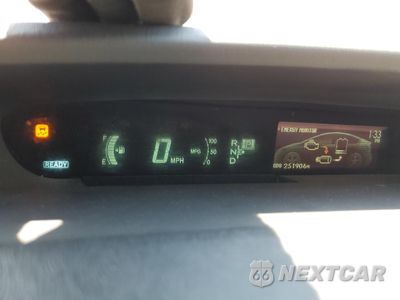 Zdjęcie 9 z 12 samochodu: 2014 TOYOTA PRIUS VIN:JTDKN3DU7E0392989 - miniatura