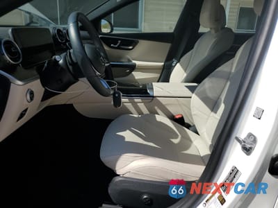 Zdjęcie 7 z 13 samochodu: 2024 MERCEDES-BENZ C 300 4MATIC VIN:W1KAF4HB1RR171595 - miniatura