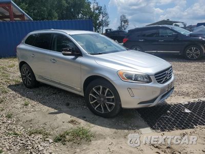 Czwarte zdjęcie samochodu z boku: 2017 VOLVO XC60 T6 DYNAMIC VIN:YV449MRR5H2099606 - miniatura