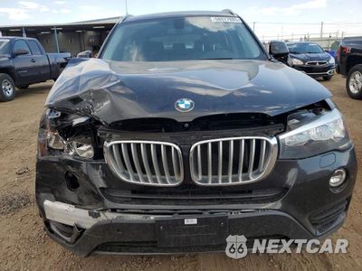 Piąte zdjęcie samochodu w środku: 2017 BMW X3 XDRIVE28I VIN:5UXWX9C56H0T13078 - miniatura