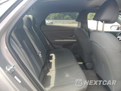 Zdjęcie 10 z 13 samochodu: 2023 HYUNDAI ELANTRA SEL VIN:KMHLM4AG4PU379295 - miniatura