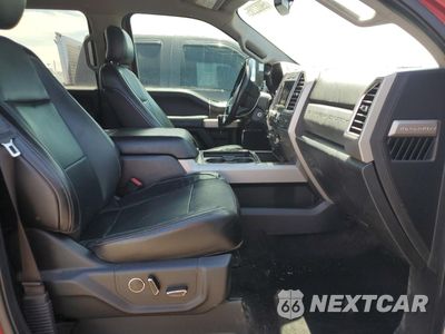 Piąte zdjęcie samochodu w środku: 2017 FORD F350 SUPER DUTY VIN:1FT8W3DT5HEE03557 - miniatura