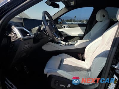 Zdjęcie 7 z 13 samochodu: 2024 BMW X6 XDRIVE40I VIN:5UX33EX01R9S62253 - miniatura