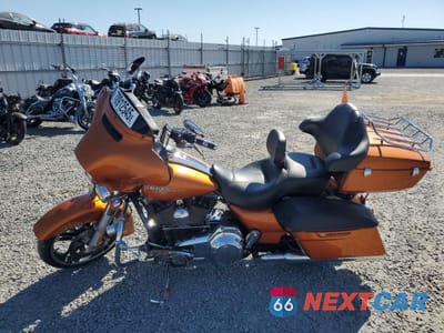 Trzecie zdjęcie samochodu z tyłu: 2016 HARLEY-DAVIDSON FLHX STREET GLIDE VIN:1HD1KBM11GB684583 - miniatura