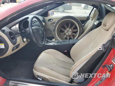 Zdjęcie 7 z 12 samochodu: 2005 MERCEDES-BENZ SLK 350 VIN:WDBWK56F45F053896 - miniatura
