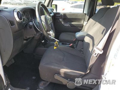 Zdjęcie 7 z 15 samochodu: 2015 JEEP WRANGLER UNLIMITED SPORT VIN:1C4HJWDG4FL619900 - miniatura
