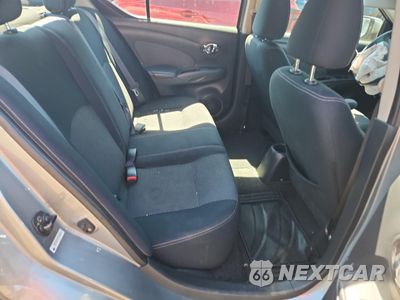 Zdjęcie 10 z 12 samochodu: 2014 NISSAN VERSA S VIN:3N1CN7AP1EK444090 - miniatura