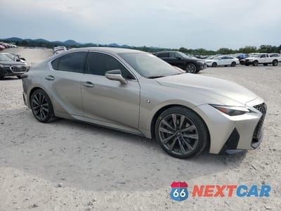 Czwarte zdjęcie samochodu z boku: 2023 LEXUS IS 350 F SPORT DESIGN VIN:JTHGZ1B25P5063597 - miniatura