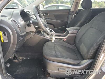 Zdjęcie 7 z 12 samochodu: 2012 KIA SPORTAGE EX VIN:KNDPCCA2XC7220247 - miniatura