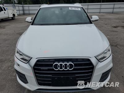 Piąte zdjęcie samochodu w środku: 2017 AUDI Q3 PREMIUM PLUS VIN:WA1JCCFS9HR001557 - miniatura