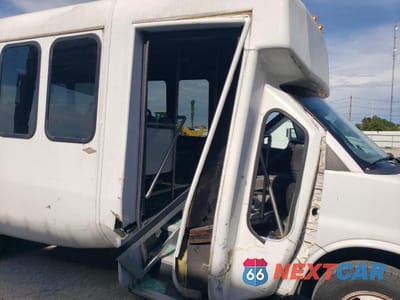 Zdjęcie 9 z 10 samochodu: 2021 CHEVROLET EXPRESS G3500 - WHEELCHAIR SHUTTLE BUS - PRIOR FLEET VIN:1HA3GSBG0LN012358 - miniatura