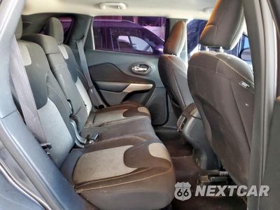 Zdjęcie 11 z 16 samochodu: 2017 JEEP CHEROKEE SPORT VIN:1C4PJLAB8HW623792 - miniatura