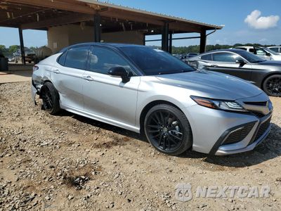 Czwarte zdjęcie samochodu z boku: 2022 TOYOTA CAMRY XSE VIN:4T1K61AK3NU043370 - miniatura