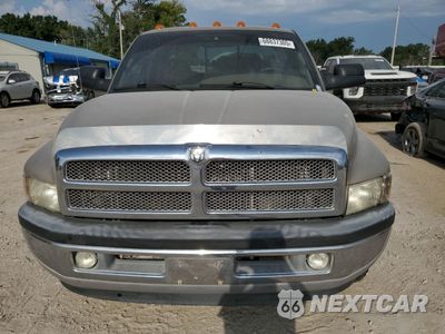 Piąte zdjęcie samochodu w środku: 2002 DODGE RAM 2500 VIN:3B7KC23682M223396 - miniatura