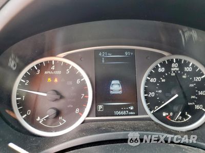 Zdjęcie 9 z 13 samochodu: 2018 NISSAN SENTRA S VIN:3N1AB7AP1JL649865 - miniatura