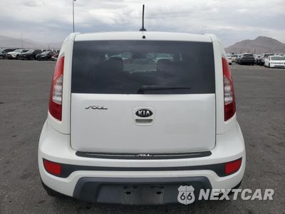 Zdjęcie 6 z 12 samochodu: 2013 KIA SOUL + VIN:KNDJT2A69D7524223 - miniatura