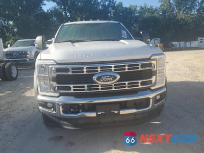 Piąte zdjęcie samochodu w środku: 2023 FORD F550 SUPER DUTY VIN:1FD0W5HTXPEC31961 - miniatura