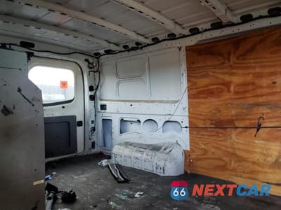 Zdjęcie 11 z 13 samochodu: 2012 NISSAN NV 1500 VIN:1N6BF0KM2CN106431 - miniatura