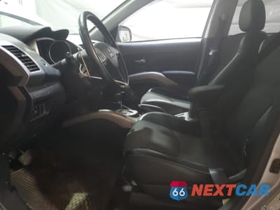 Zdjęcie 7 z 13 samochodu: 2011 MITSUBISHI OUTLANDER SE VIN:JA4JT3AW6BU015916 - miniatura