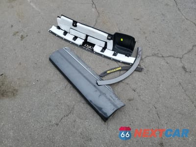 Zdjęcie 13 z 15 samochodu: 2019 AUDI Q7 PREMIUM VIN:WA1AAAF7XKD046727 - miniatura