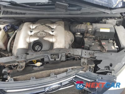 Zdjęcie 12 z 13 samochodu: 2006 KIA SEDONA EX VIN:KNDMB233966042704 - miniatura