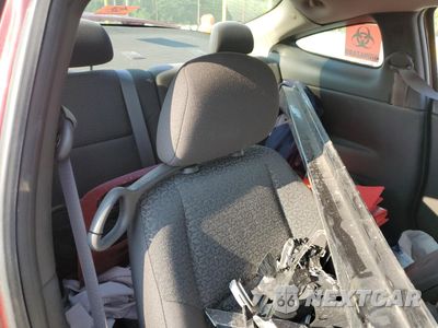 Zdjęcie 10 z 12 samochodu: 2007 PONTIAC G5 VIN:1G2AL15F777128353 - miniatura