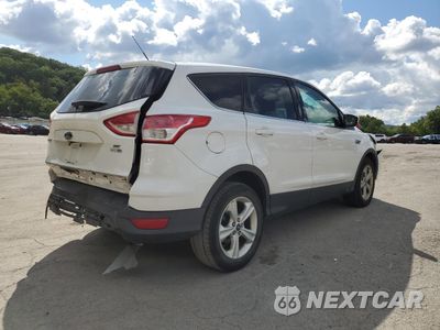 Trzecie zdjęcie samochodu z tyłu: 2015 FORD ESCAPE SE VIN:1FMCU9GX4FUB90956 - miniatura