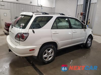 Trzecie zdjęcie samochodu z tyłu: 2002 LEXUS RX 300 VIN:JTJHF10U920255806 - miniatura