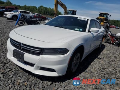 2015 DODGE CHARGER SE 2C3CDXBG5FH835864 - główne zdjęcie licytacji z USA - miniatura