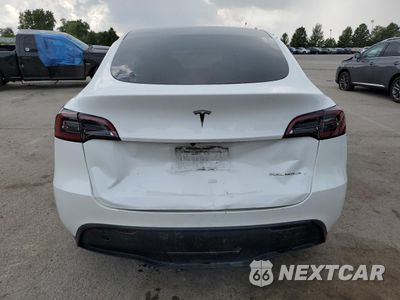 Zdjęcie 6 z 15 samochodu: 2023 TESLA MODEL Y VIN:7SAYGAEE1PF596629 - miniatura