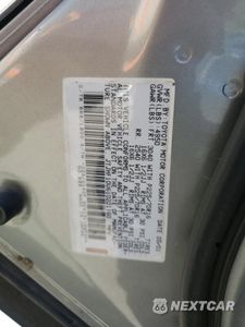 Zdjęcie 13 z 15 samochodu: 2001 LEXUS RX 300 VIN:JTJHF10U610221160 - miniatura