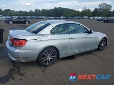 Trzecie zdjęcie samochodu z tyłu: 2009 BMW 328 I SULEV VIN:WBAWR33579P343978 - miniatura