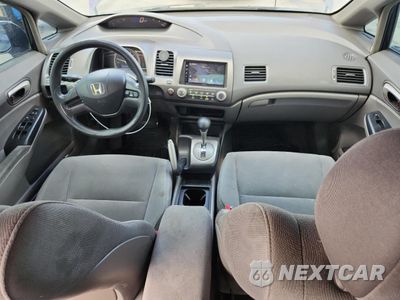 Zdjęcie 8 z 12 samochodu: 2008 HONDA CIVIC LX VIN:2HGFA16568H537383 - miniatura
