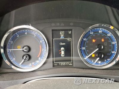 Zdjęcie 9 z 12 samochodu: 2019 TOYOTA COROLLA SE VIN:5YFBURHE8KP912160 - miniatura