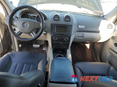 Zdjęcie 8 z 12 samochodu: 2006 MERCEDES-BENZ ML 500 VIN:4JGBB75E06A015452 - miniatura