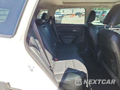 Zdjęcie 10 z 13 samochodu: 2021 NISSAN ROGUE SV VIN:5N1AT3BA5MC828807 - miniatura
