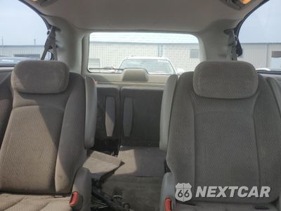 Zdjęcie 10 z 13 samochodu: 2005 CHRYSLER TOWN & COUNTRY TOURING VIN:2C4GP54L25R506258 - miniatura