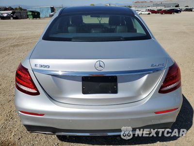 Zdjęcie 6 z 14 samochodu: 2018 MERCEDES-BENZ E 300 4MATIC VIN:WDDZF4KB1JA315547 - miniatura