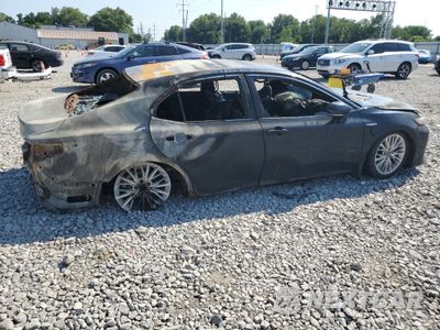 Trzecie zdjęcie samochodu z tyłu: 2018 TOYOTA CAMRY HYBRID VIN:4T1B21HK5JU005053 - miniatura