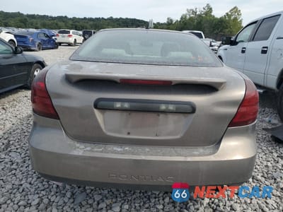 Zdjęcie 6 z 15 samochodu: 2006 PONTIAC GRAND PRIX VIN:2G2WP582061197813 - miniatura