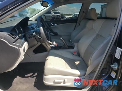 Zdjęcie 7 z 12 samochodu: 2013 ACURA TSX VIN:JH4CU2F47DC010874 - miniatura